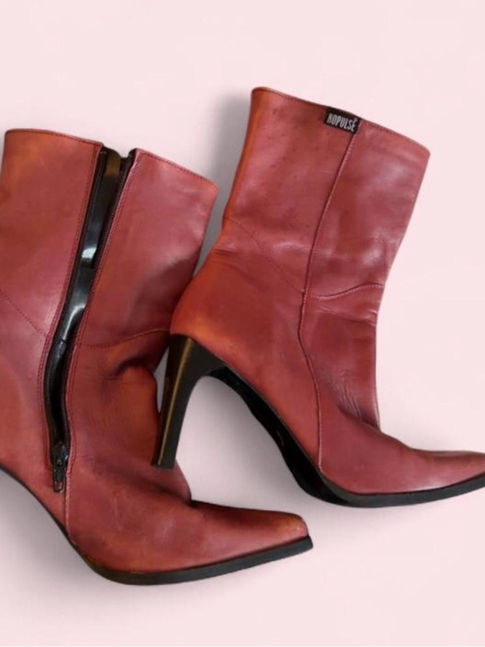 No Pulse Red Leather Heel Boots